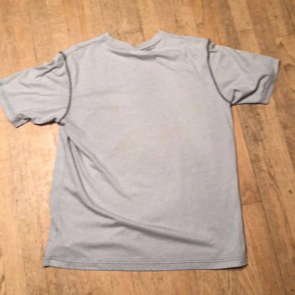 Columbia Men's Thistletown Hills Short Sleeve size large - Picture 4 of 4
